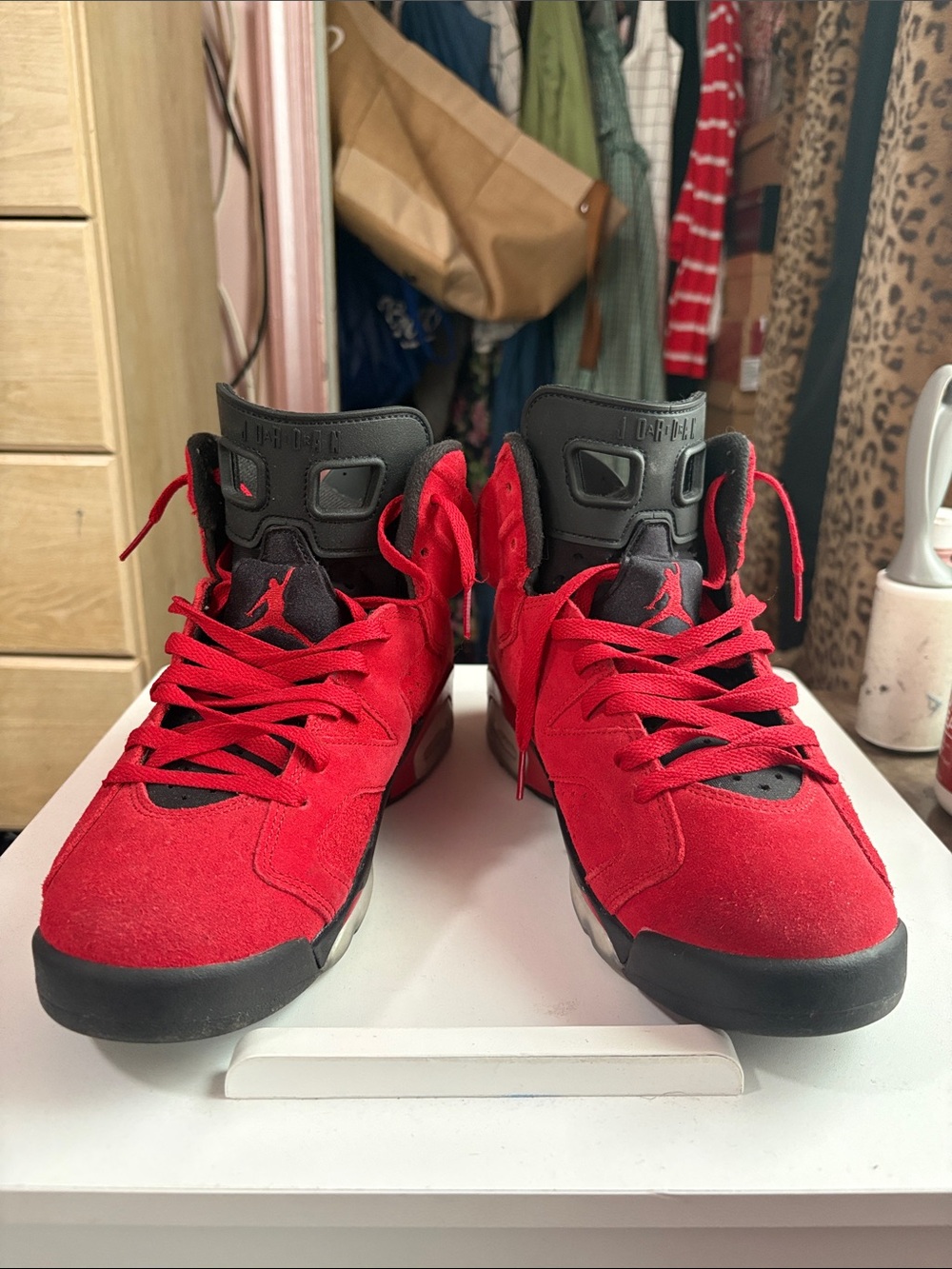 Jordan 6 Toro RedMen's Red High-Top Sneakers